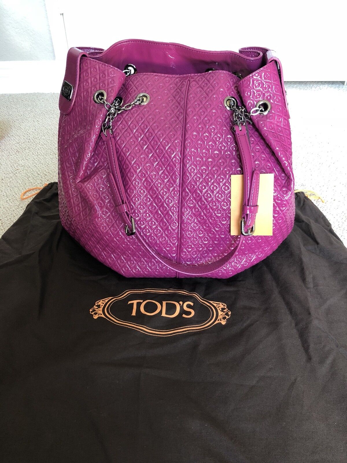 Tod's Signature Patent Leather Shopper